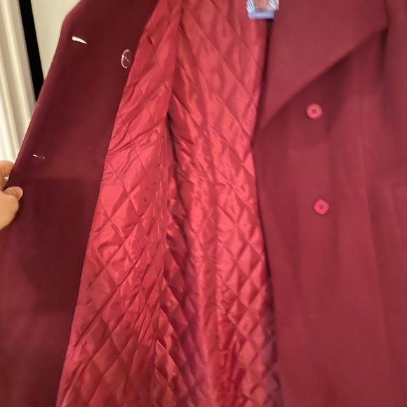ChouYATOU wool coat sz L Chou Yatou Maroon color ASO Meghan Markle - Picture 4 of 6